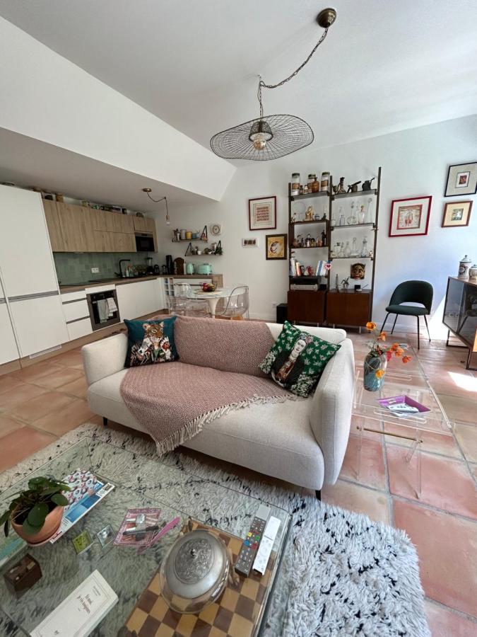Appartement Manege Godillot à Hyères Extérieur photo